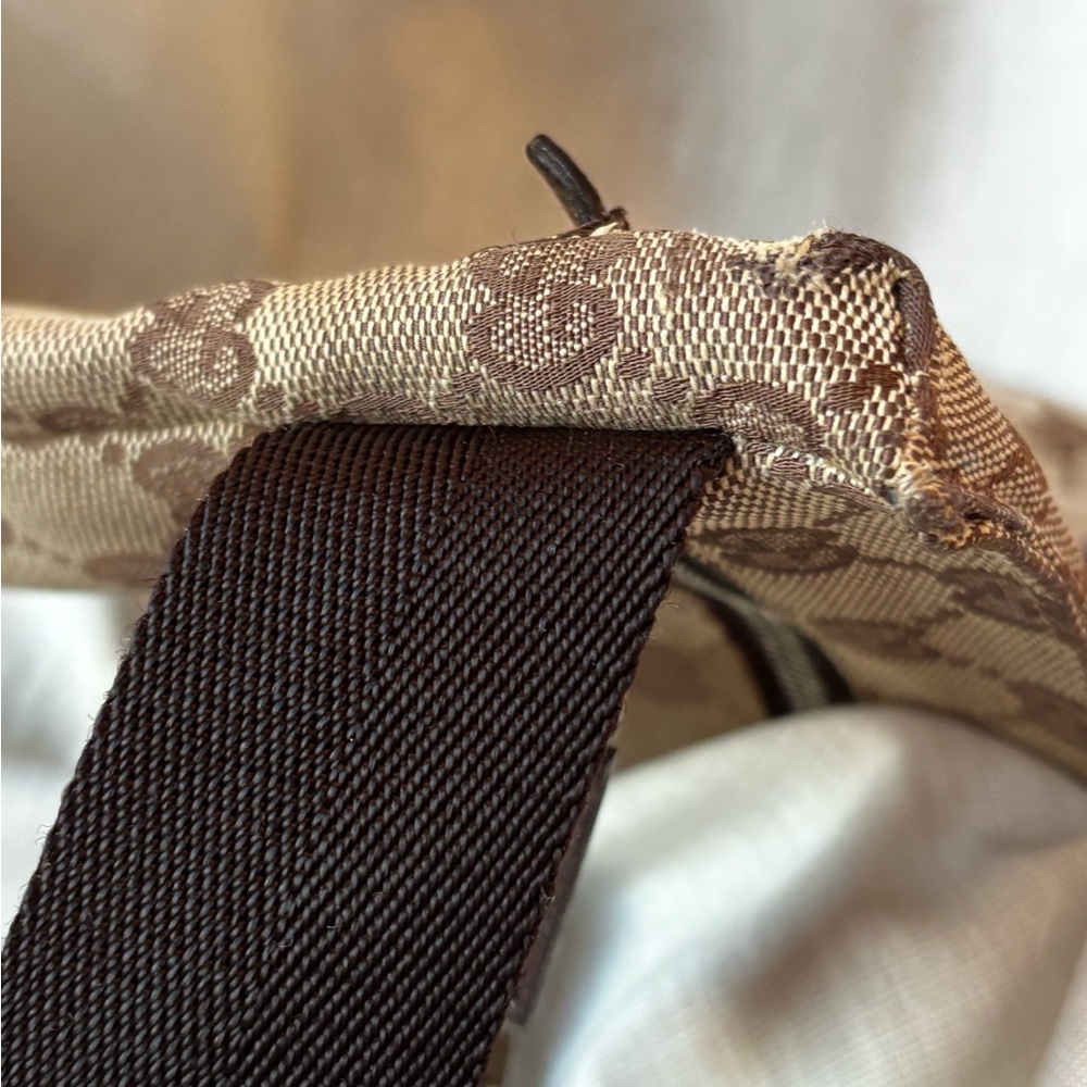 Gucci GG Monogram Double Pocket Belt Bag - Picture 16 of 16